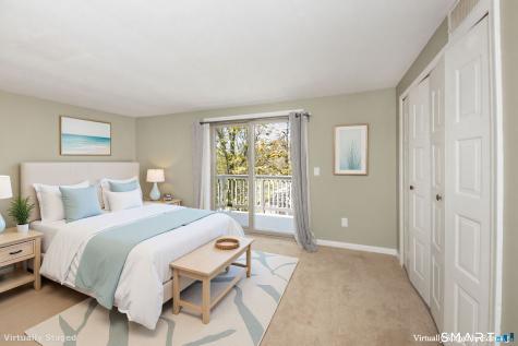 21 Harbour Village Branford CT 06405