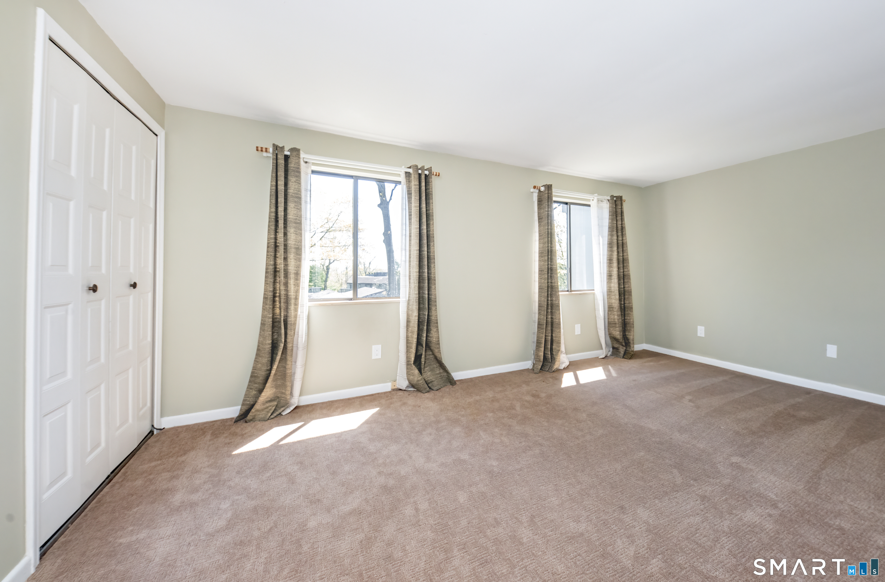 21 Harbour Village Branford CT 06405