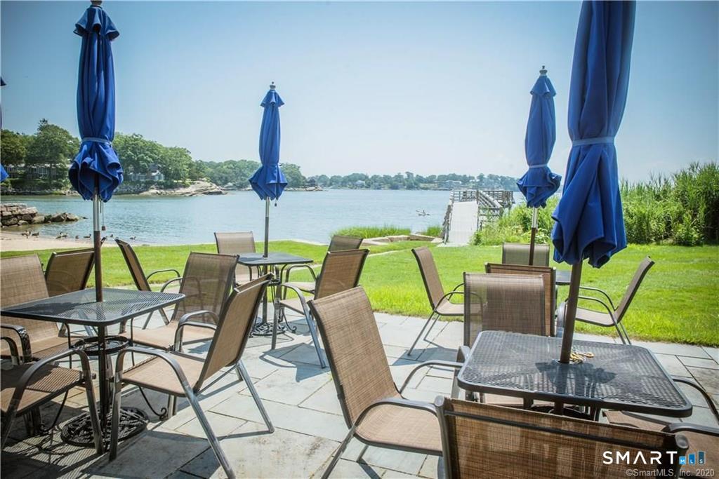 21 Harbour Village Branford CT 06405
