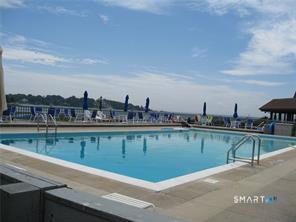 21 Harbour Village Branford CT 06405