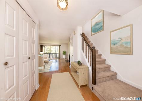 21 Harbour Village Branford CT 06405