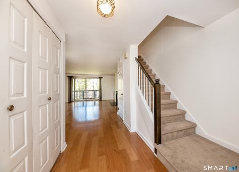 21 Harbour Village Branford CT 06405
