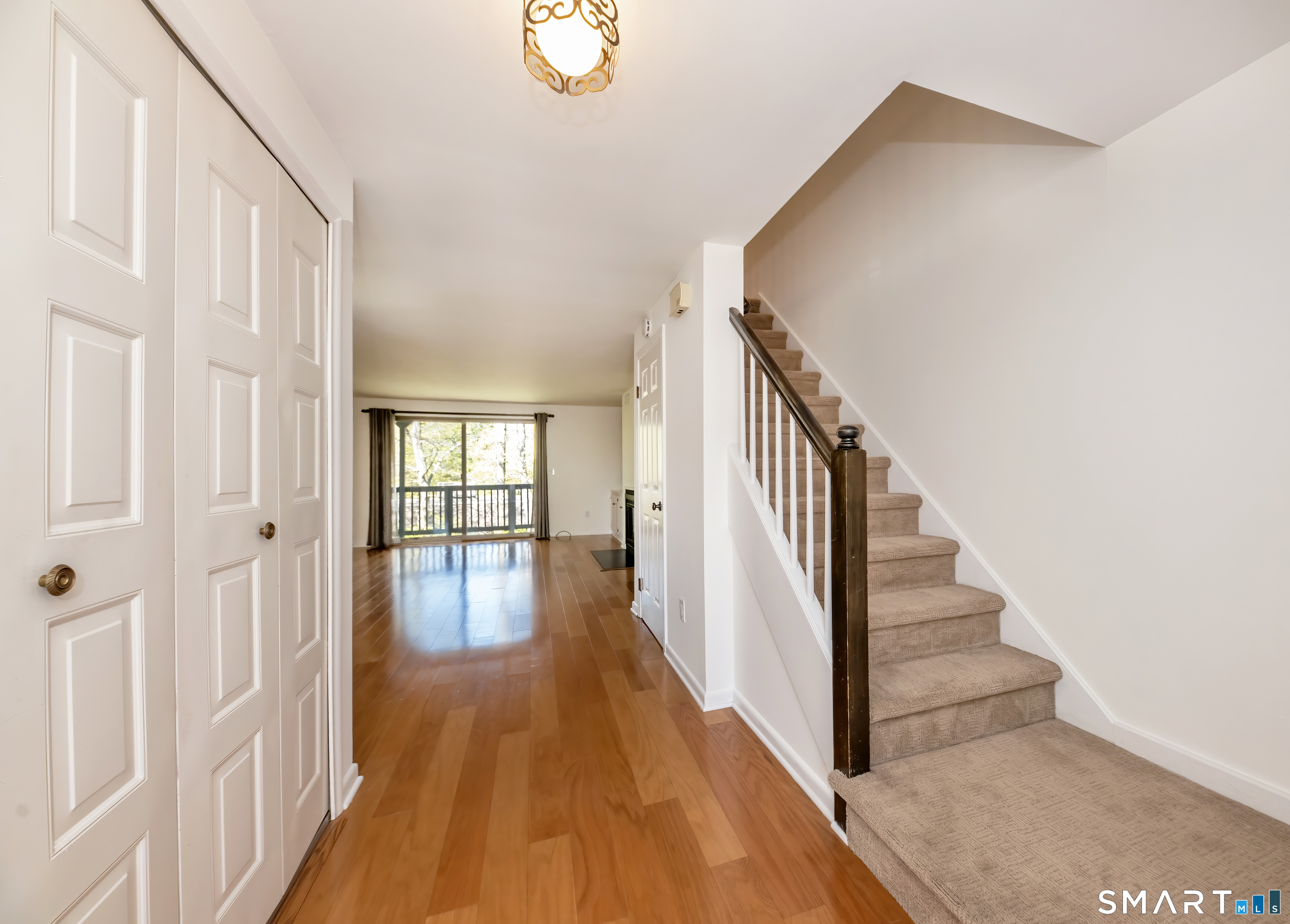 21 Harbour Village Branford CT 06405