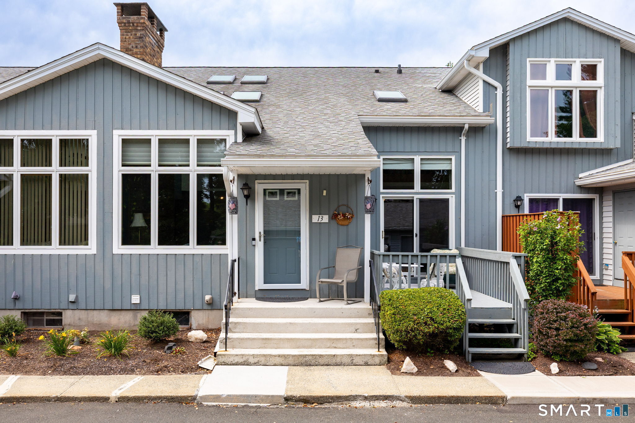 13 Ivy Lane South Windsor CT 06074