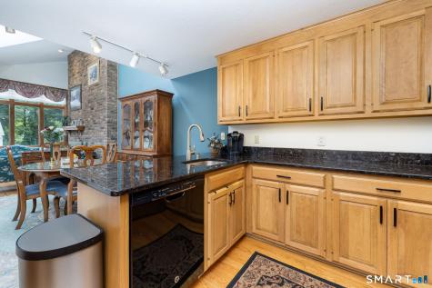 13 Ivy Lane South Windsor CT 06074