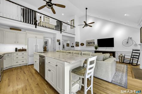 13 Hillview Lane Woodbury CT 06798