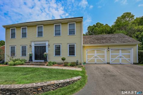 13 Hillview Lane Woodbury CT 06798