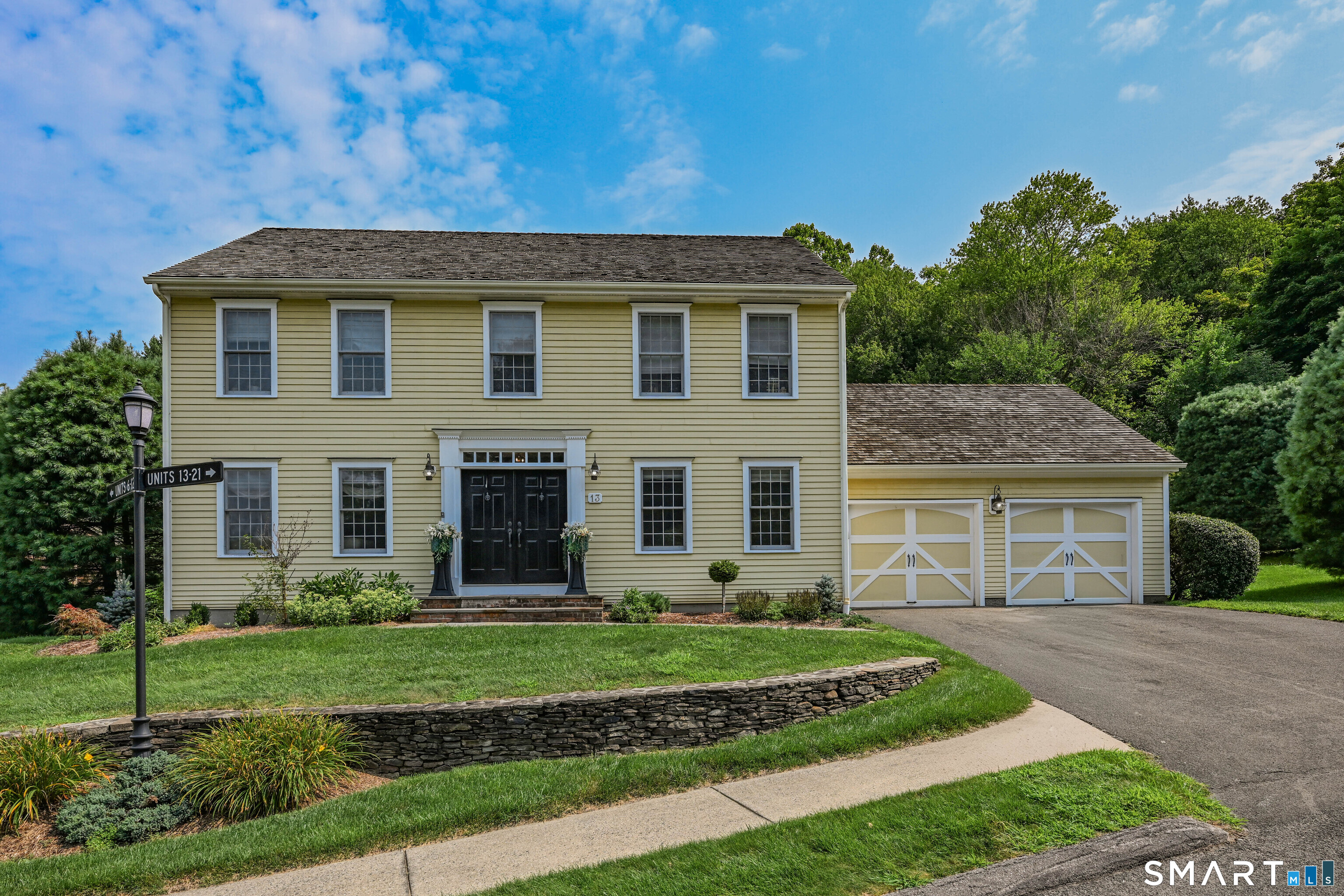 13 Hillview Lane Woodbury CT 06798