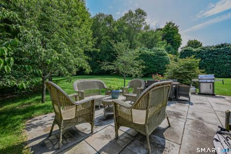 13 Hillview Lane Woodbury CT 06798