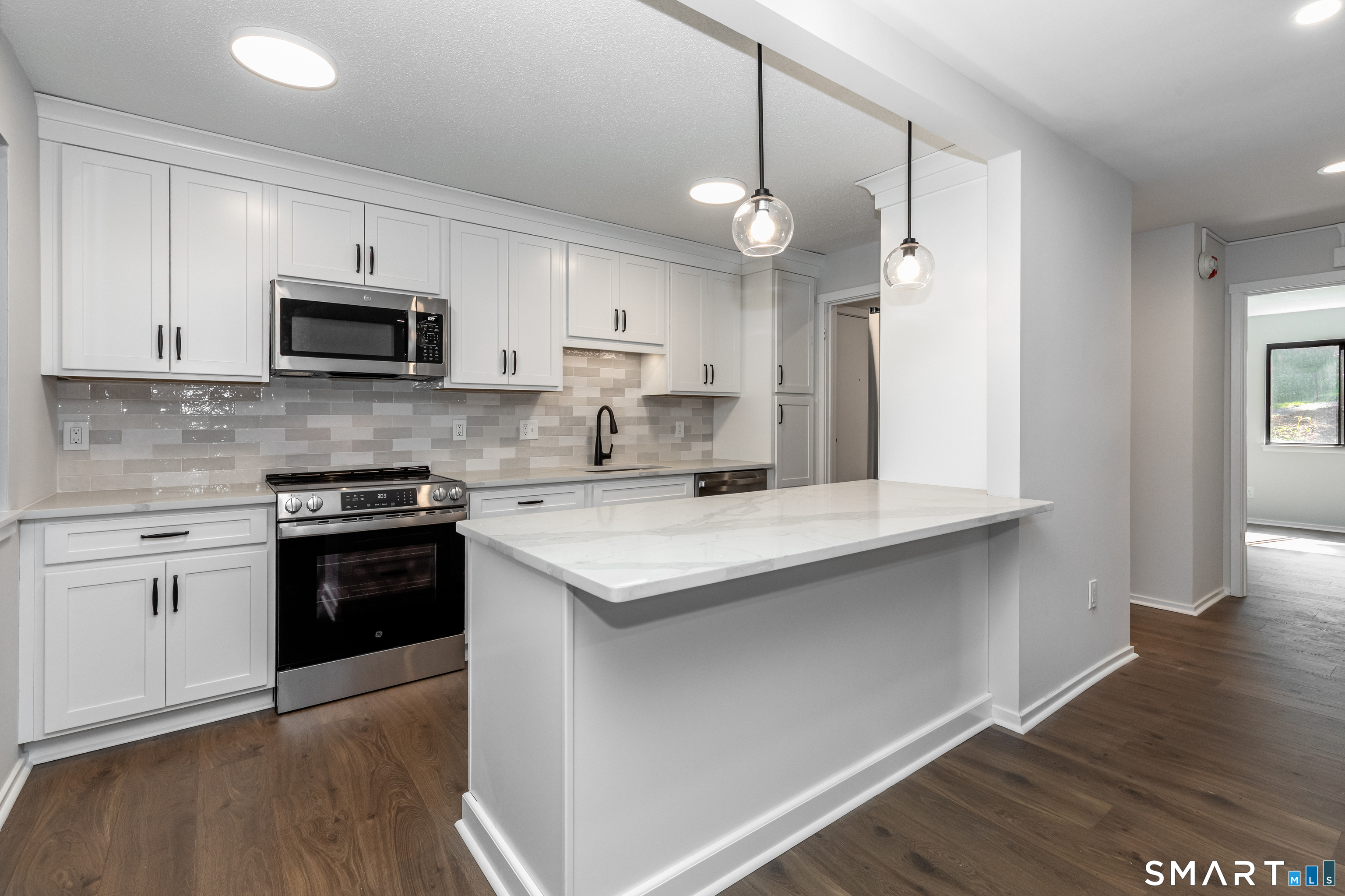 23 Heritage Village Southbury CT 06488