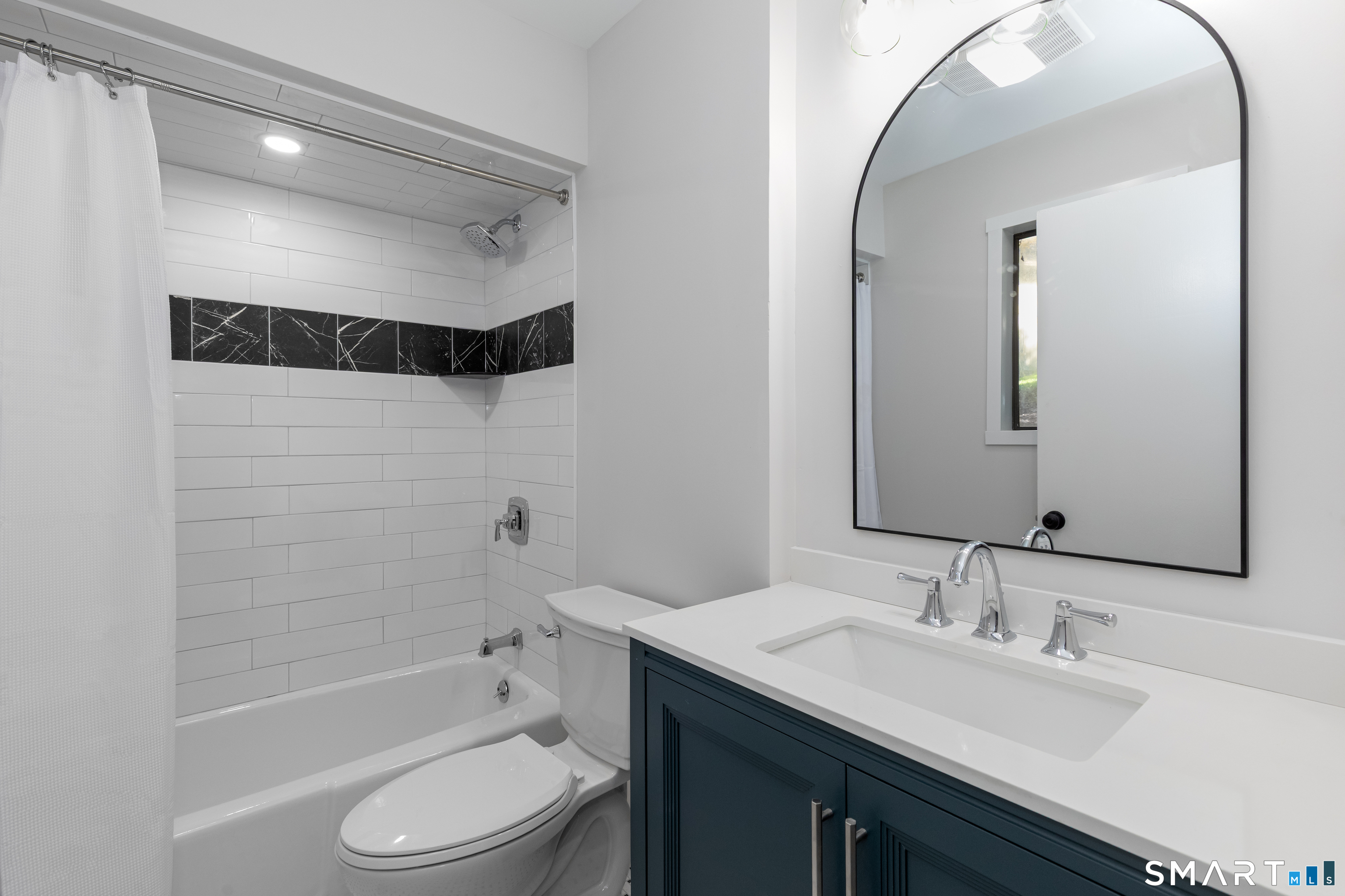 23 Heritage Village Southbury CT 06488