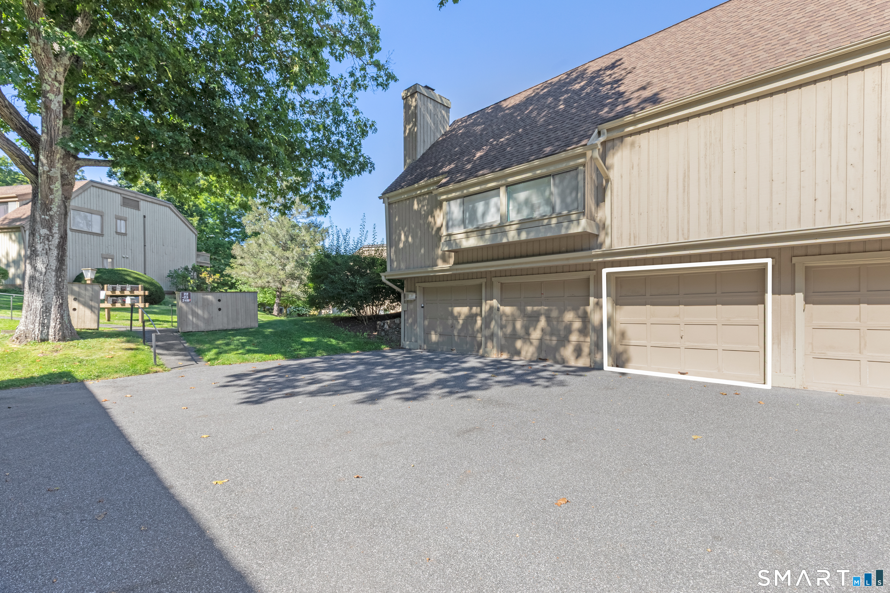 23 Heritage Village Southbury CT 06488