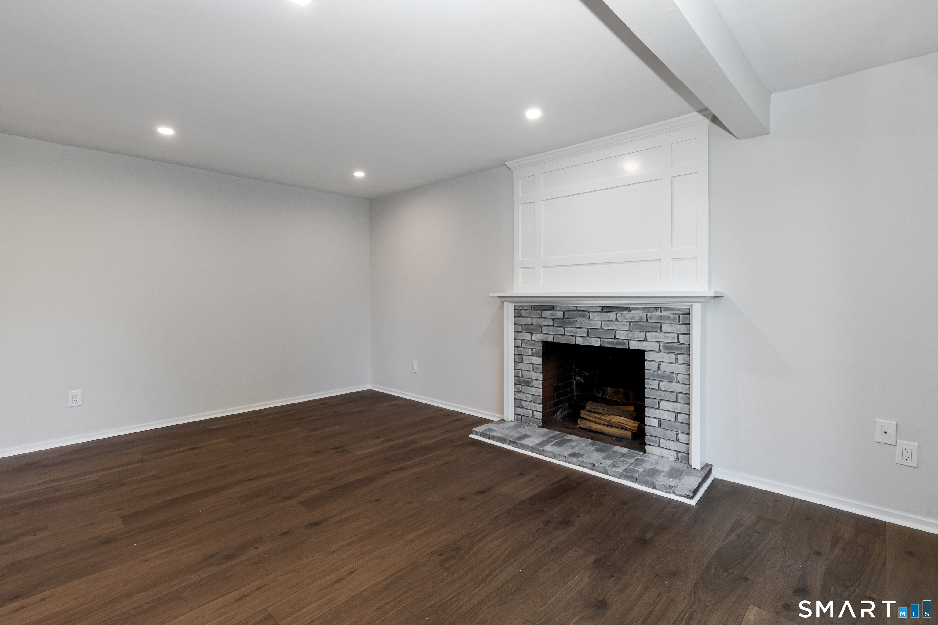 23 Heritage Village Southbury CT 06488