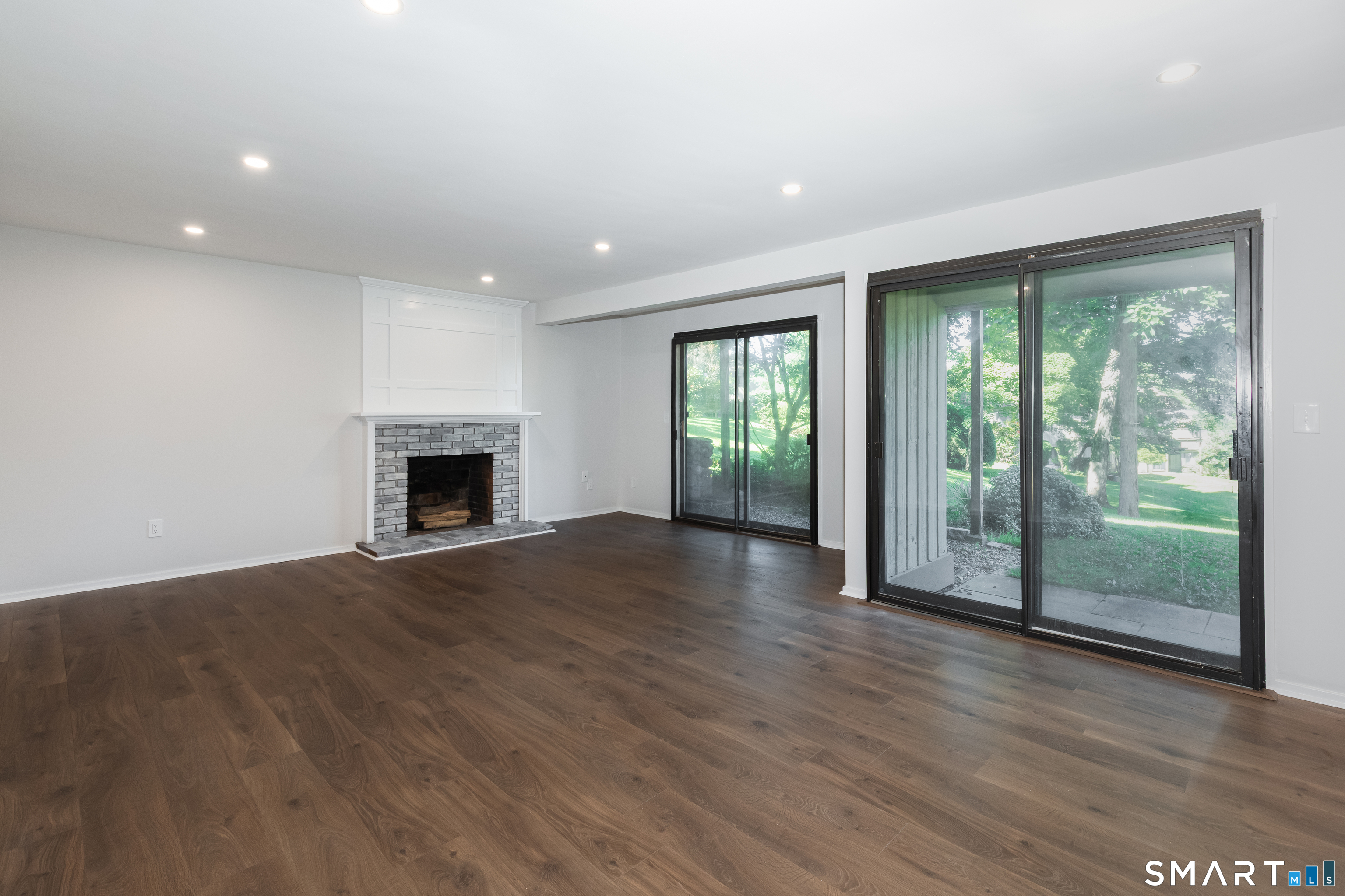 23 Heritage Village Southbury CT 06488