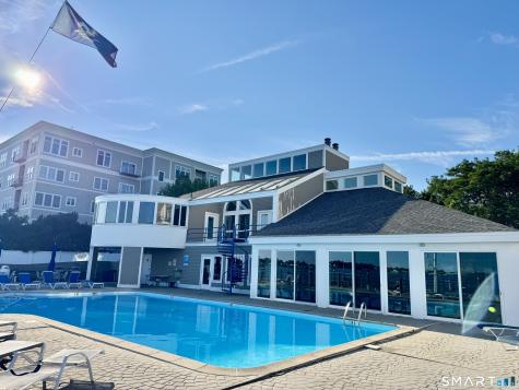 18 Harbour Close New Haven CT 06519