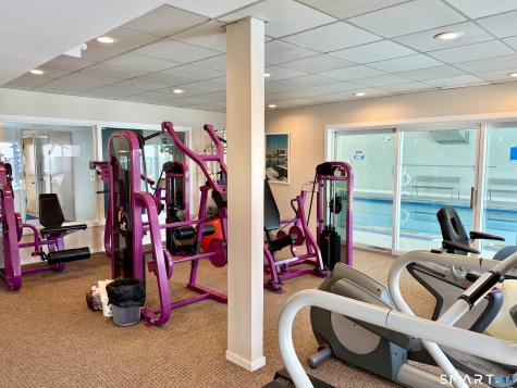 18 Harbour Close New Haven CT 06519