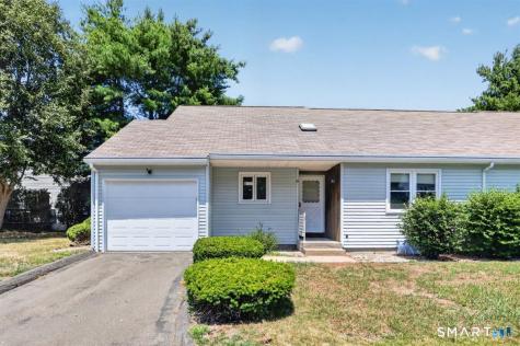 10 Daniel Drive East Windsor CT 06088