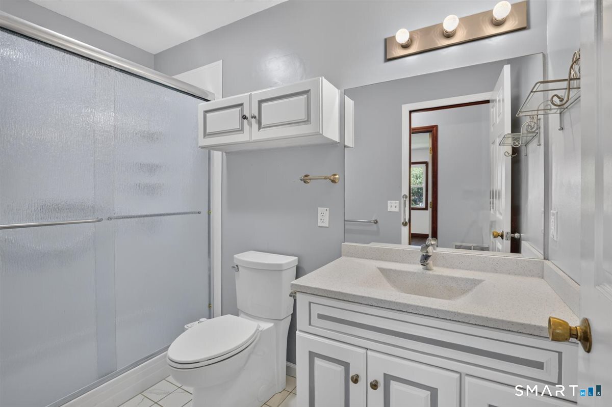 10 Daniel Drive East Windsor CT 06088