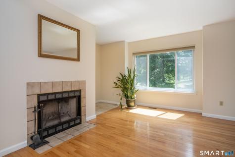 37 Reed Court Bloomfield CT 06002