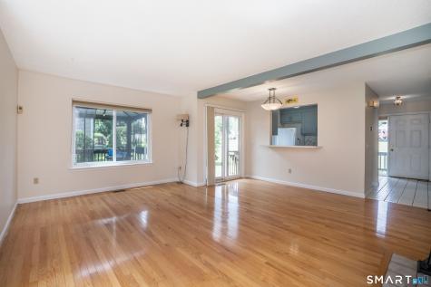 37 Reed Court Bloomfield CT 06002