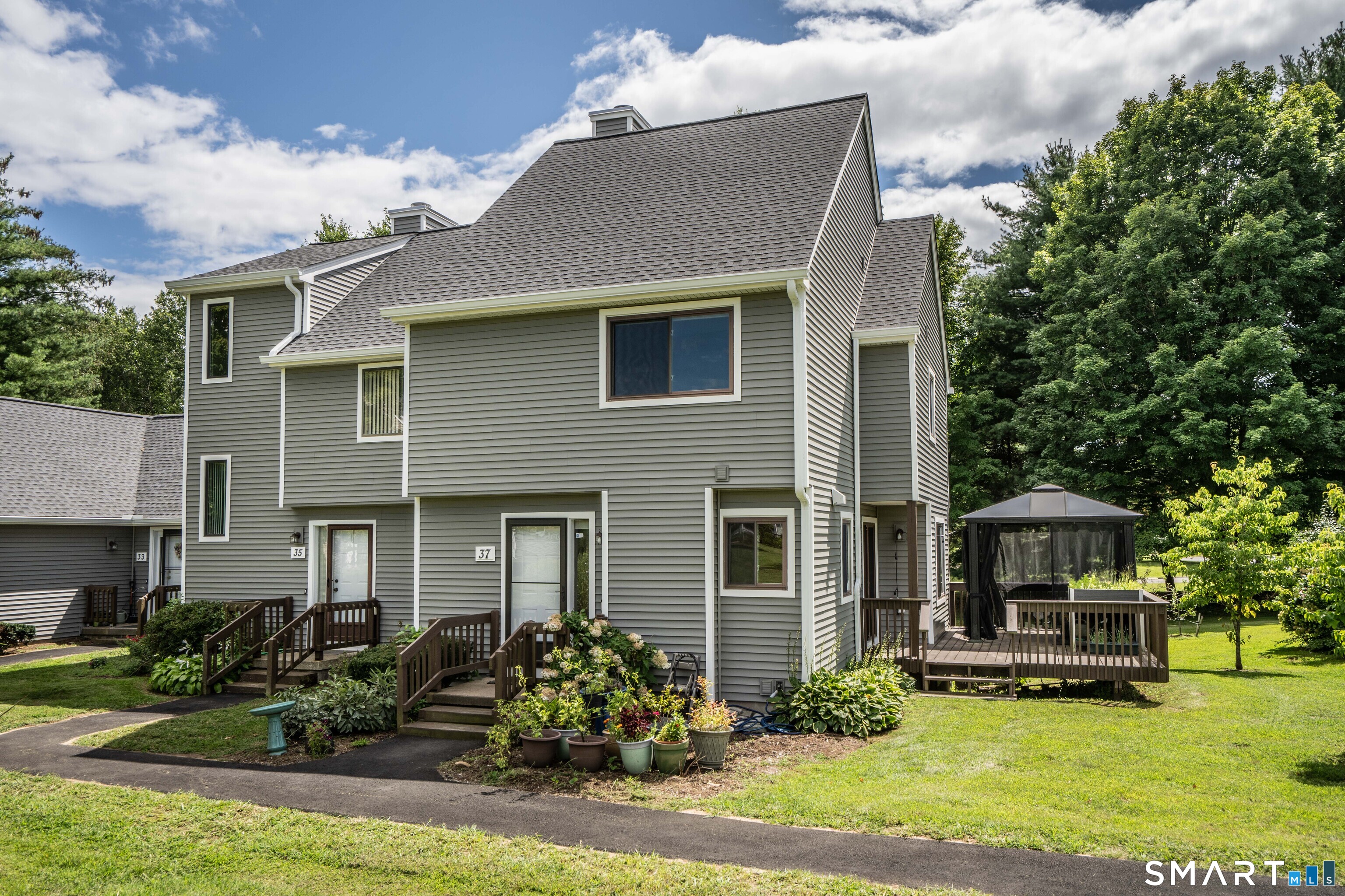 37 Reed Court Bloomfield CT 06002