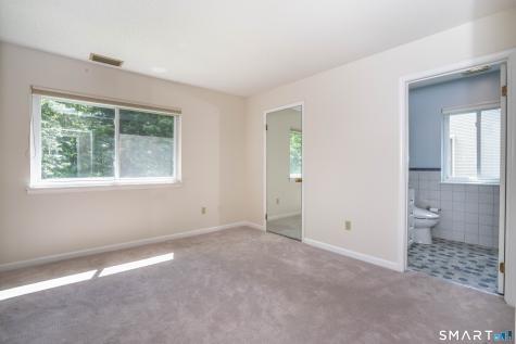 37 Reed Court Bloomfield CT 06002