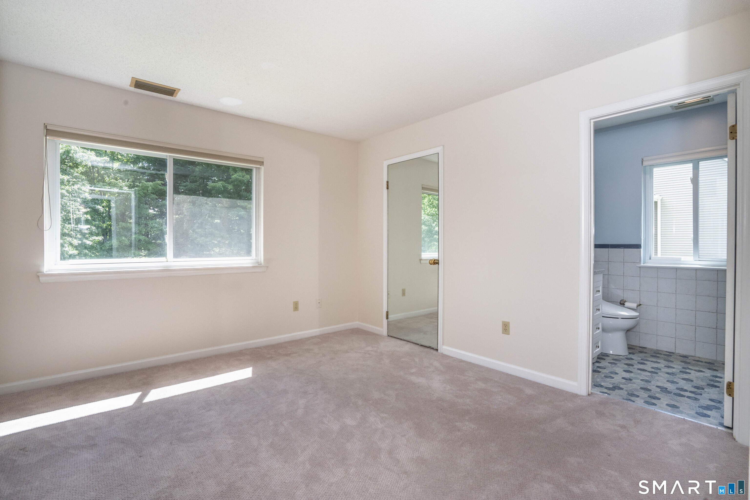 37 Reed Court Bloomfield CT 06002
