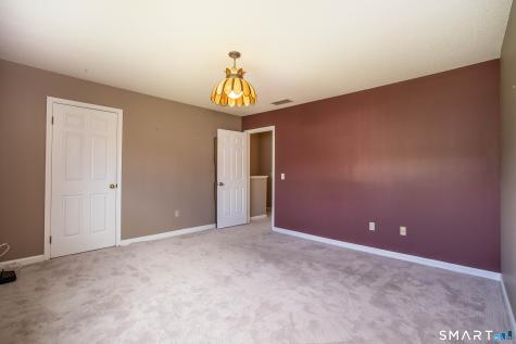 37 Reed Court Bloomfield CT 06002