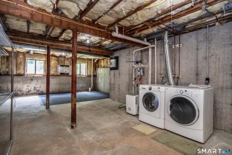 37 Reed Court Bloomfield CT 06002
