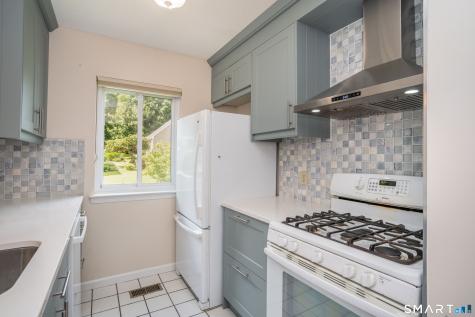 37 Reed Court Bloomfield CT 06002
