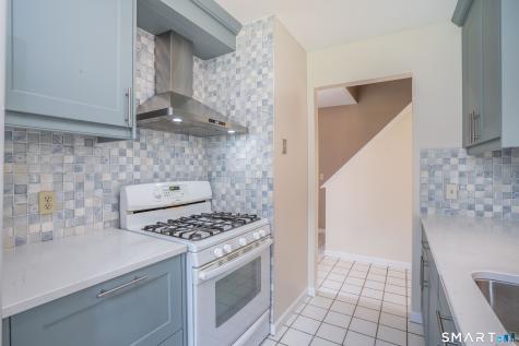 37 Reed Court Bloomfield CT 06002