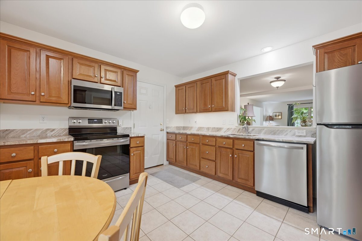 1 Mulberry Lane East Lyme CT 06357