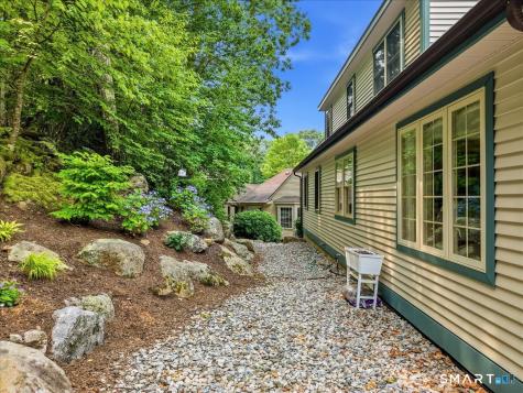 1 Mulberry Lane East Lyme CT 06357