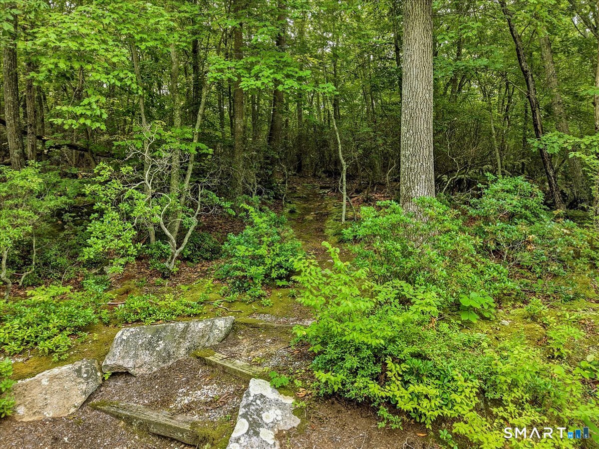 1 Mulberry Lane East Lyme CT 06357
