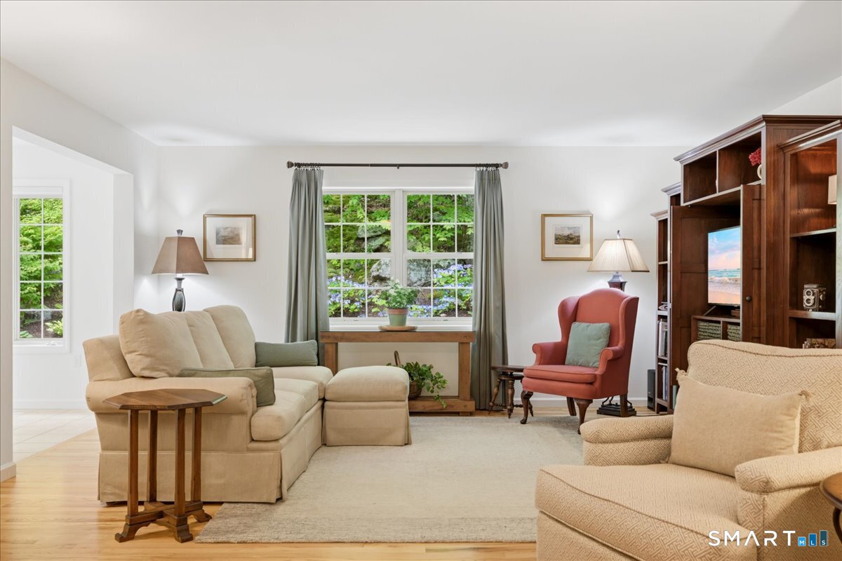 1 Mulberry Lane East Lyme CT 06357