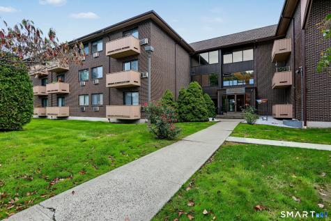 40 California Street Stratford CT 06615