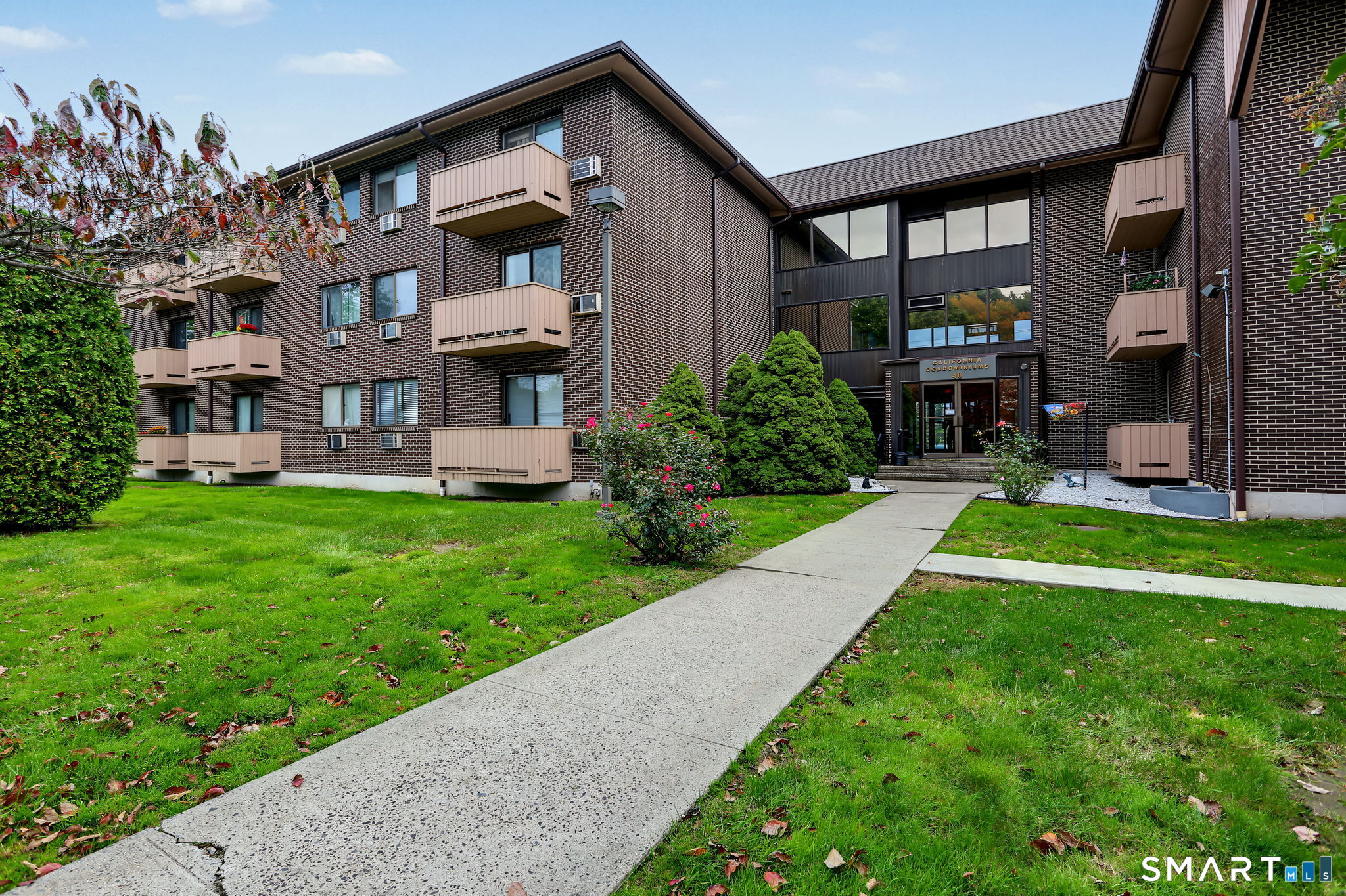 40 California Street Stratford CT 06615