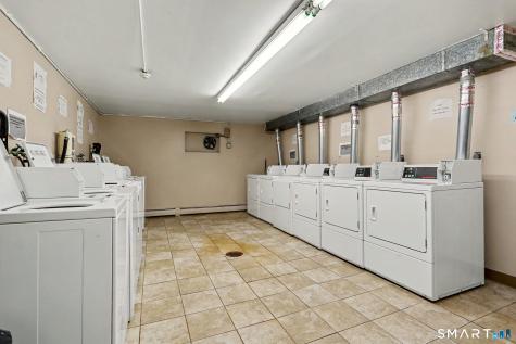 40 California Street Stratford CT 06615