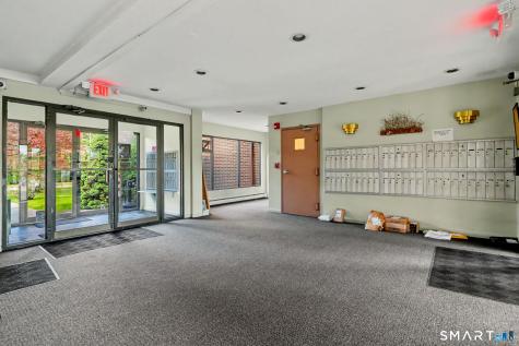 40 California Street Stratford CT 06615