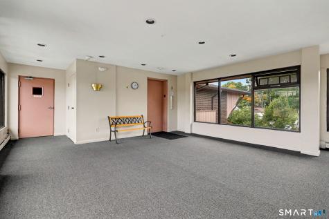 40 California Street Stratford CT 06615
