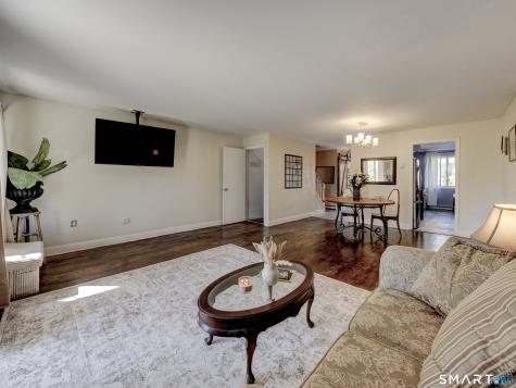 3 Redwood Court Cromwell CT 06416