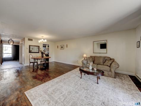 3 Redwood Court Cromwell CT 06416
