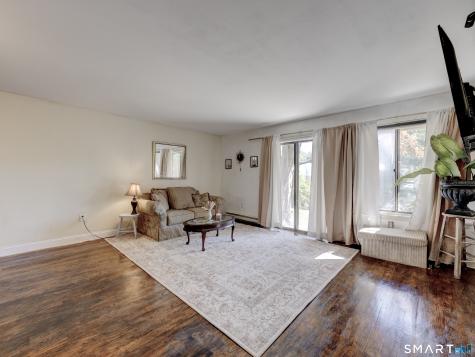 3 Redwood Court Cromwell CT 06416