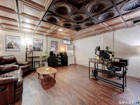 3 Redwood Court Cromwell CT 06416