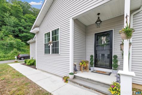 7 Oakview Lane Bethel CT 06801