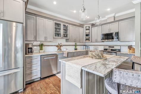 7 Oakview Lane Bethel CT 06801