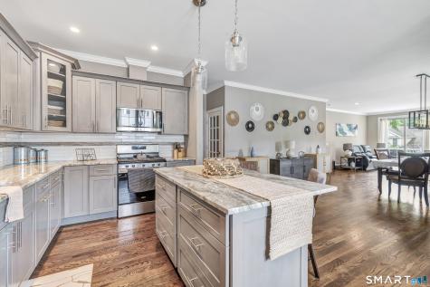 7 Oakview Lane Bethel CT 06801