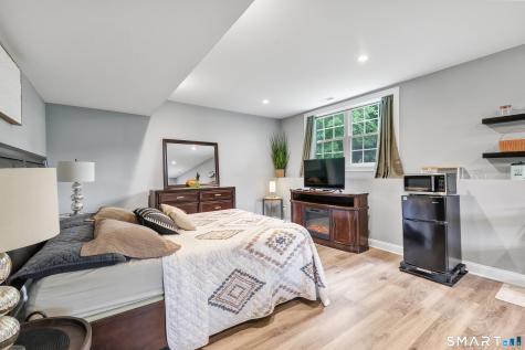 7 Oakview Lane Bethel CT 06801