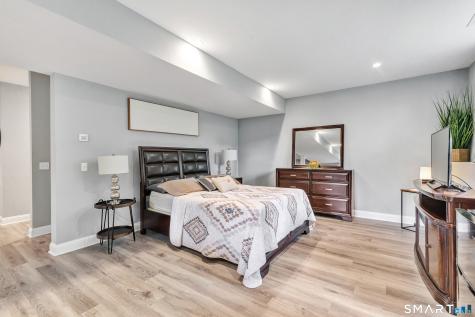 7 Oakview Lane Bethel CT 06801