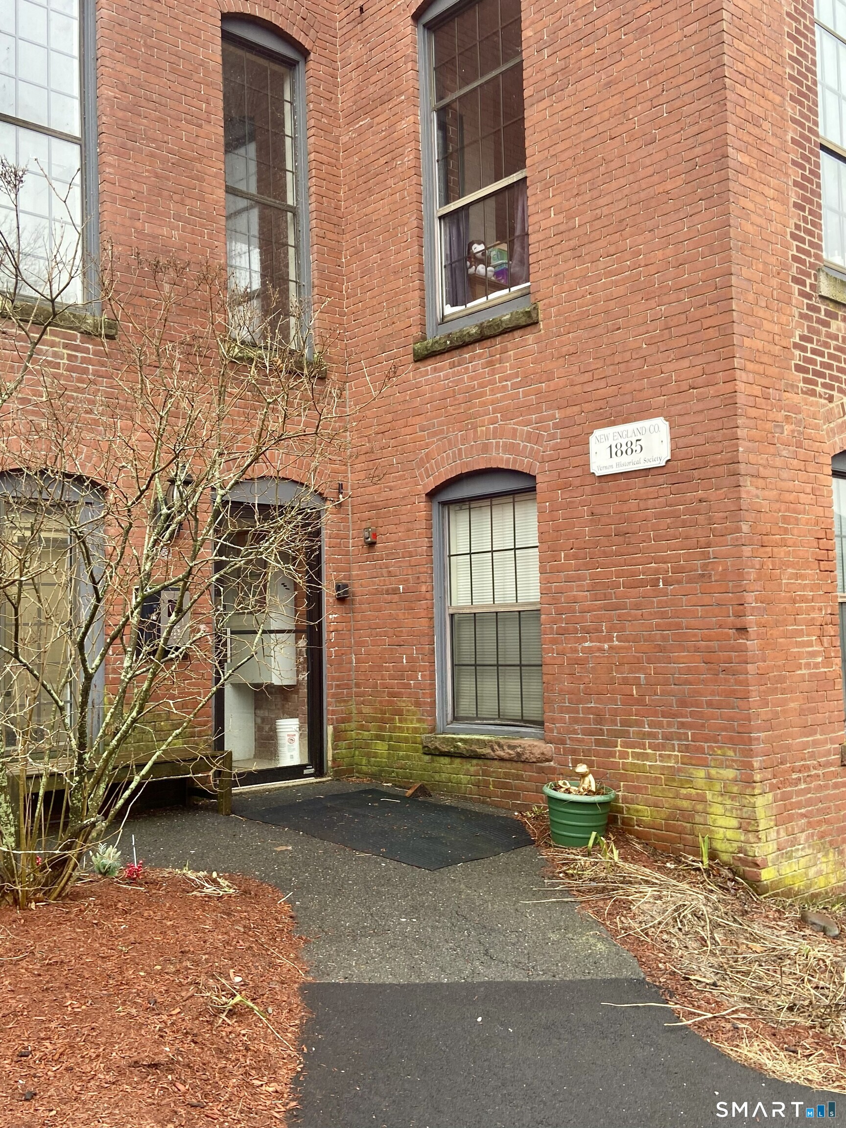 16 Vernon Avenue Vernon CT 06066